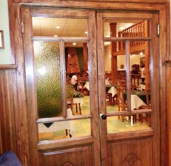 Отель De La Val