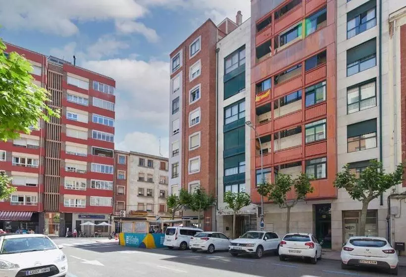 Hotelli Iraipe Achuri Auto Check In