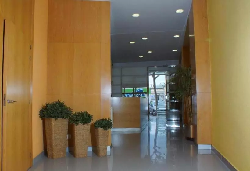 Hotelli Iraipe Achuri Auto Check In