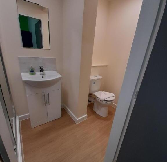 Lymedale Suites Studios & Aparthotel In Newcastle Under Lyme & Stoke