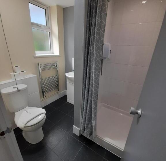 Lymedale Suites Studios & Aparthotel In Newcastle Under Lyme & Stoke