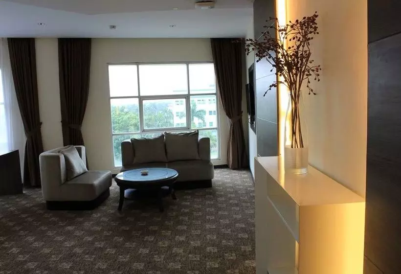 Hotel President Executive Club