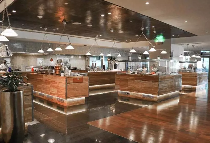 ホテル Millennium Plaza Doha