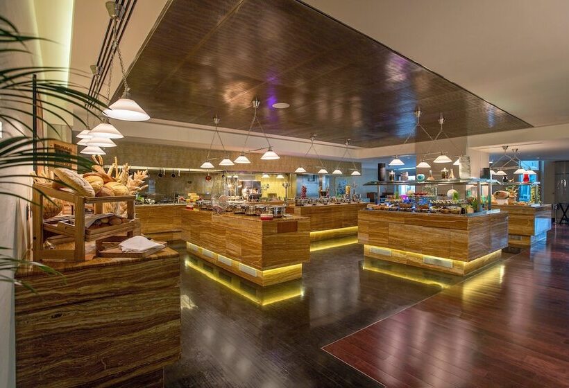 호텔 Millennium Plaza Doha