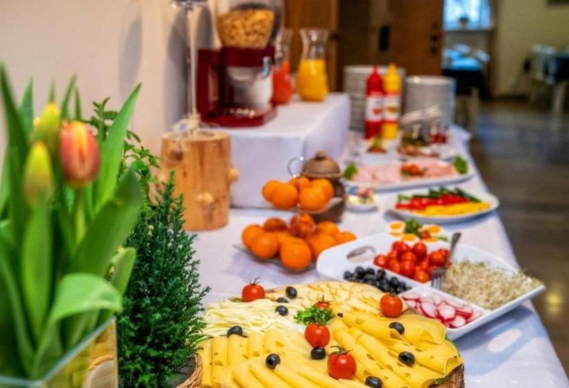 בית מלון כפרי Pensjonat Adria