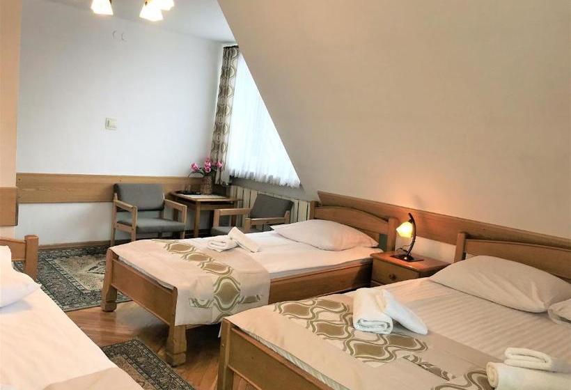 בית מלון כפרי Pensjonat Adria