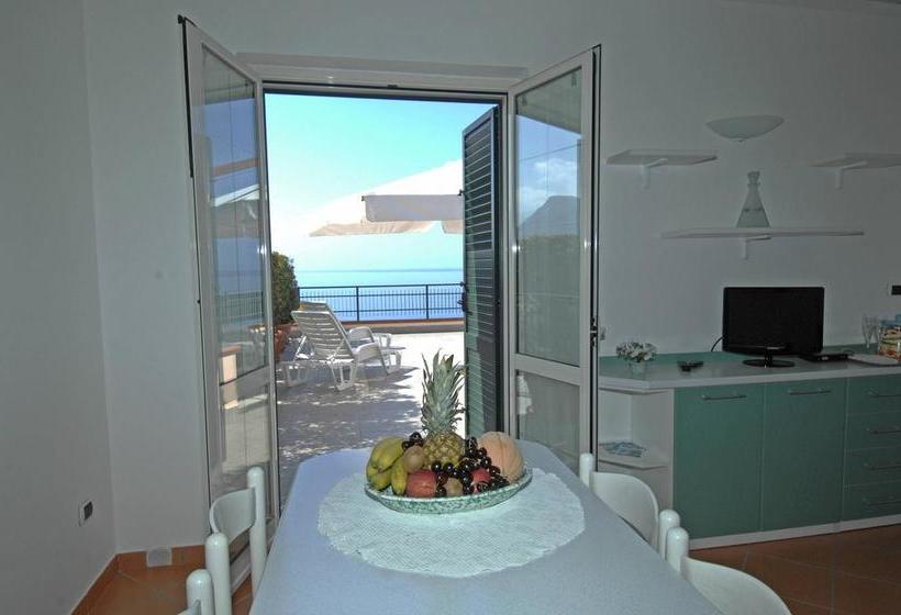 Hotelli Residence La Cycas