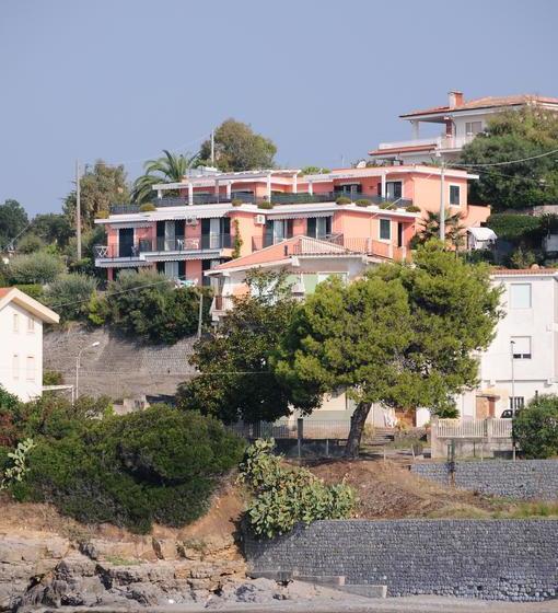 Hotelli Residence La Cycas