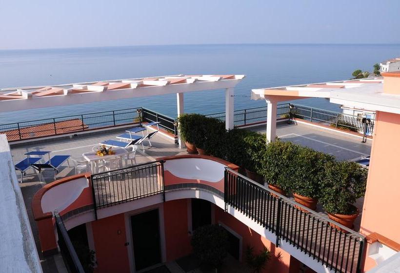 Hotelli Residence La Cycas