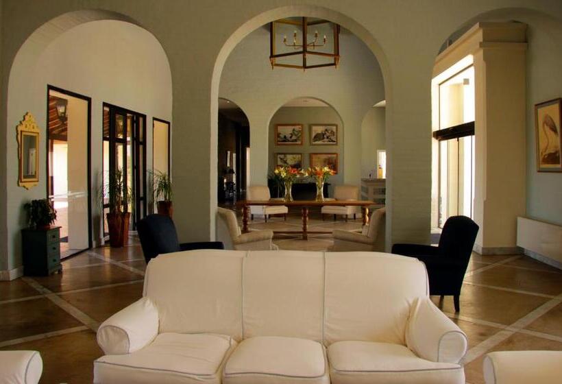 Отель Santa Cristina