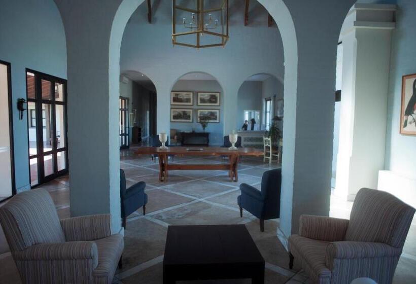 Отель Santa Cristina