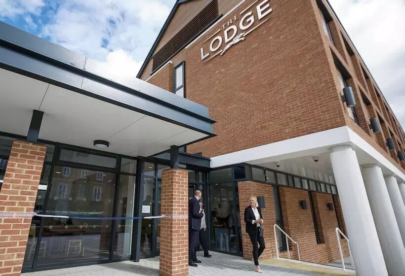 ホテル The Lodge