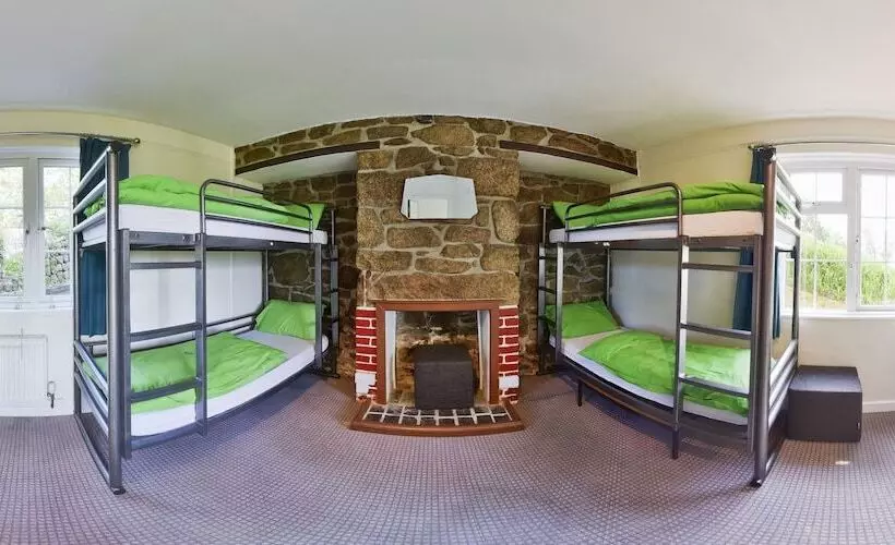Yha Lands End Hostel