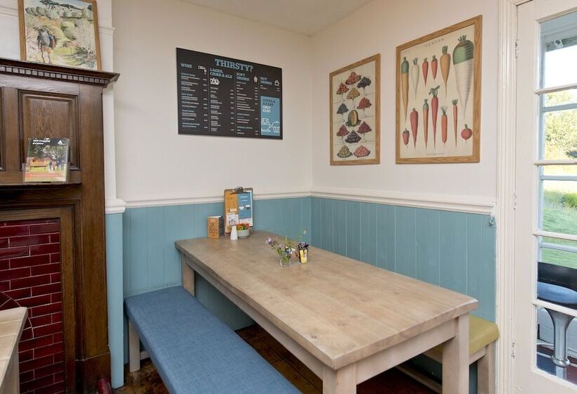 Yha Lands End Hostel