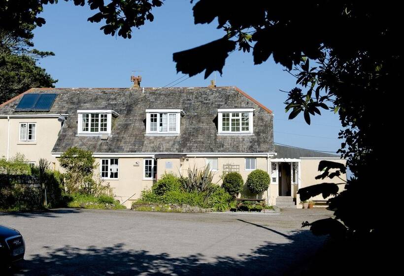 Yha Lands End Hostel