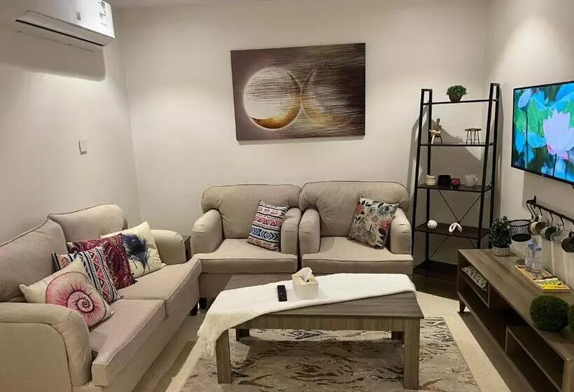 One Bedroom Suite Al Yamamah