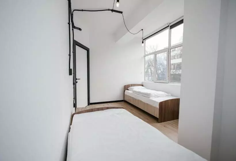 68 Hostel