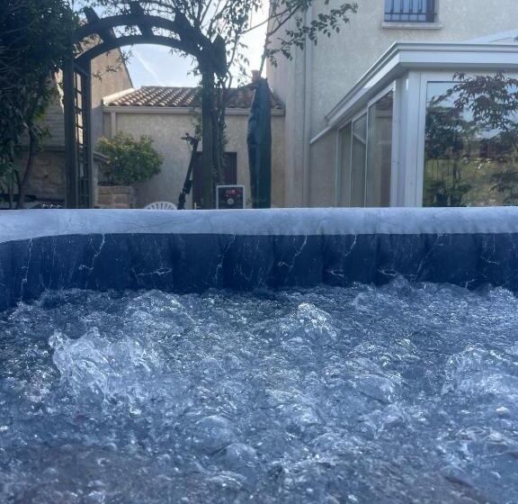 ベッドアンドブレックファースト Chambre D Hôte Chez Roberto Et Hervé