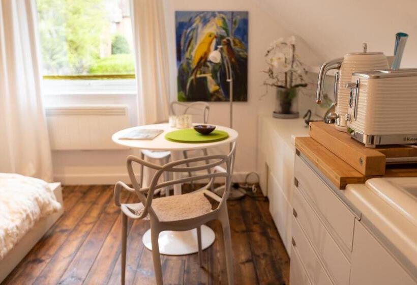 Nocleg ze śniadaniem Lady Hall  Guest House