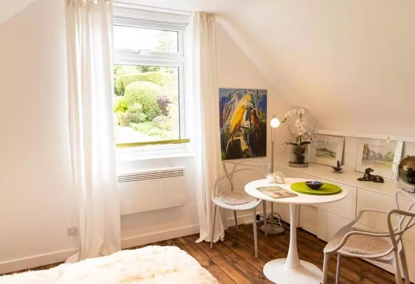Aamiaismajoitus (B&B) Lady Hall  Guest House