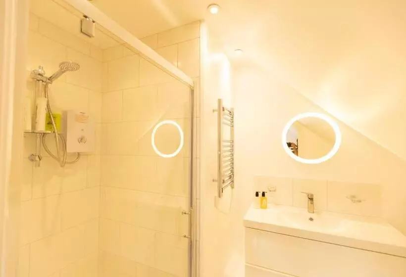 Aamiaismajoitus (B&B) Lady Hall  Guest House