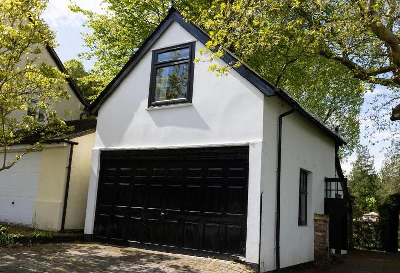 Nocleg ze śniadaniem Lady Hall  Guest House