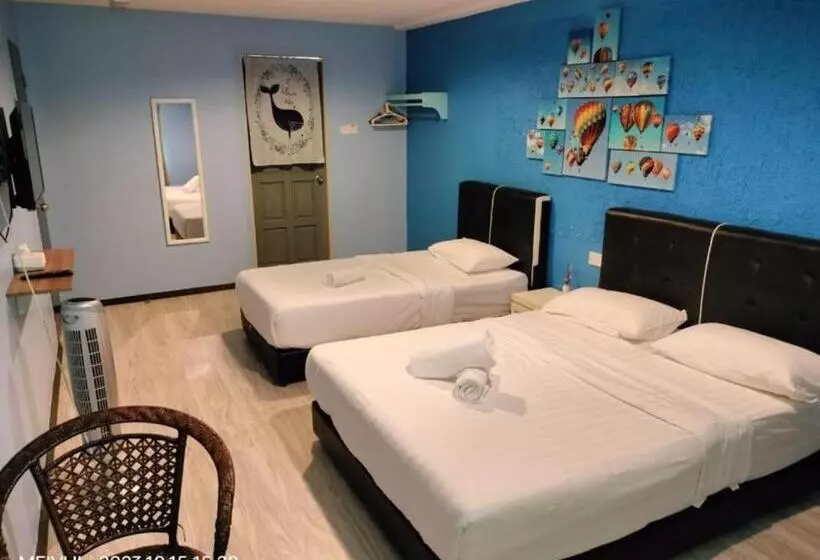 ベッドアンドブレックファースト May Room Semporna