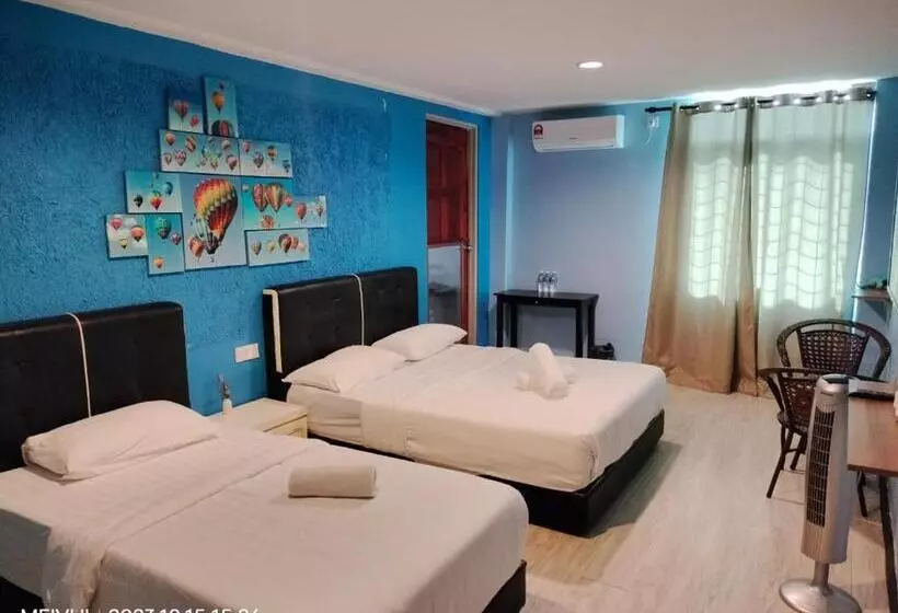 ベッドアンドブレックファースト May Room Semporna