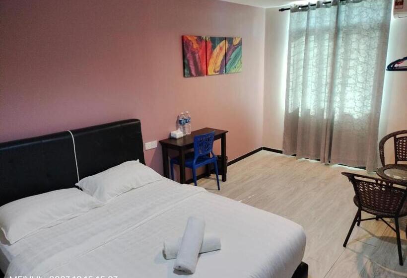 צימר May Room Semporna