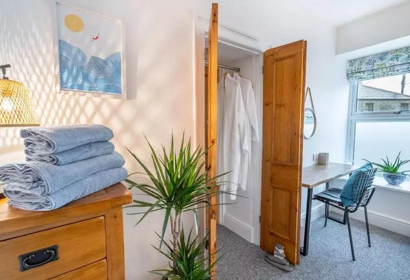 Aamiaismajoitus (B&B) Porthleven B And B