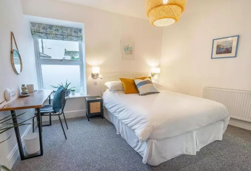 Aamiaismajoitus (B&B) Porthleven B And B