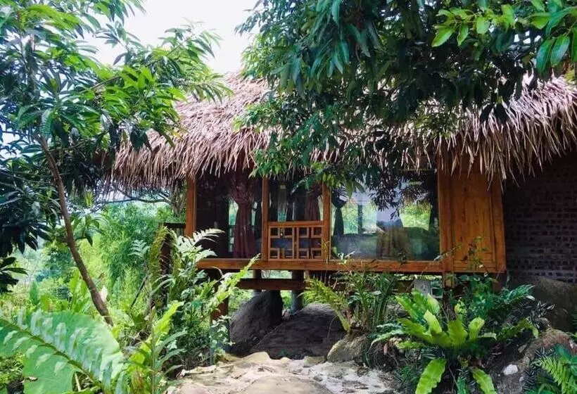 تختخواب و صبحانه Pu Luong Cuisine Garden Homestay