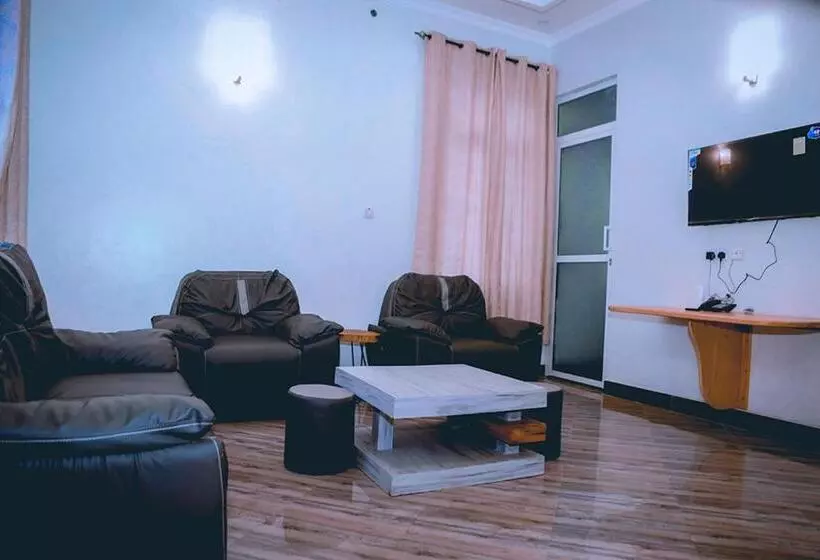Hadeb Property