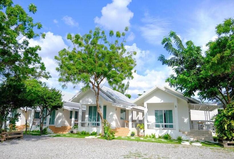 호텔 Baan O Resort