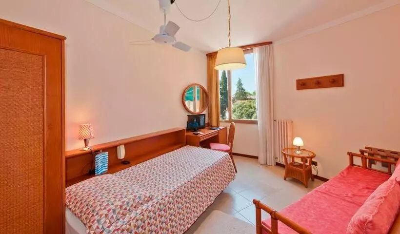 ホテル Gabbiano   Garda Lake Collection