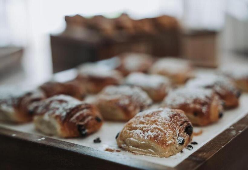 فندق Gabbiano Garda Lake Collection