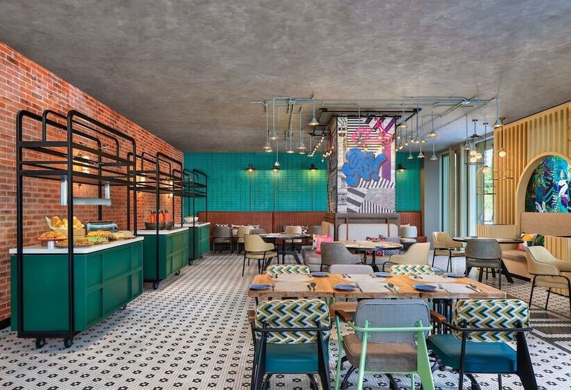 هتل Moxy Putrajaya