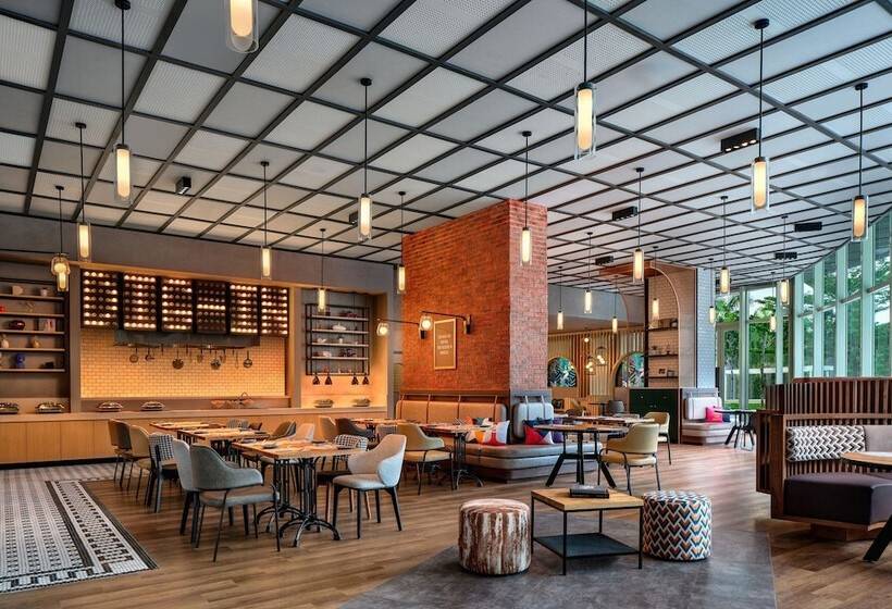 هتل Moxy Putrajaya