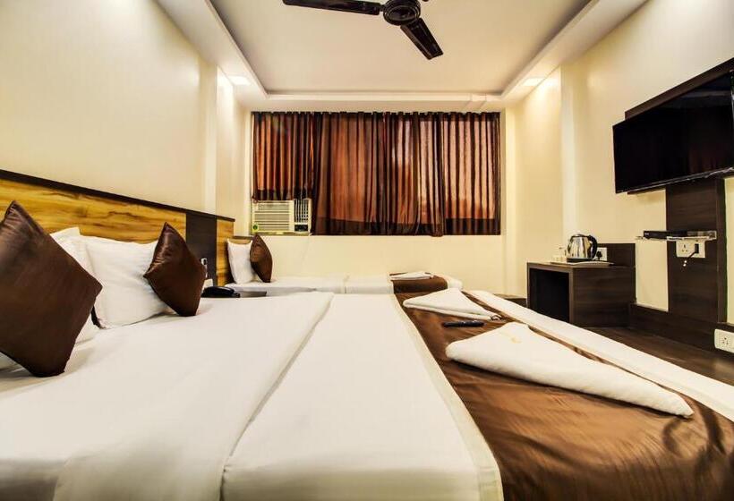 فندق Opal Comforts A Business