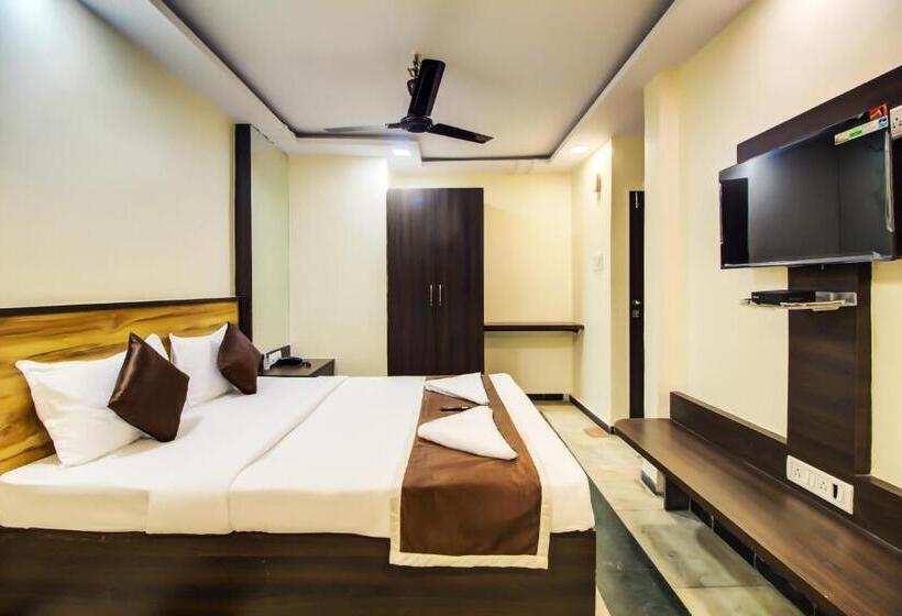 فندق Opal Comforts A Business