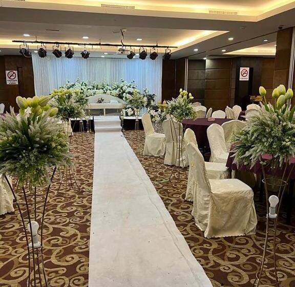 ホテル Sunflower World