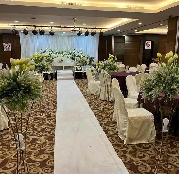 ホテル Sunflower World