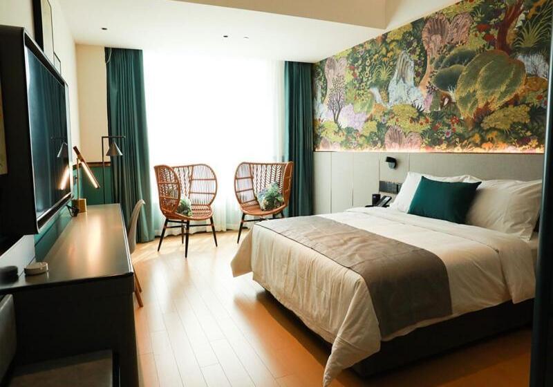 Отель Thank Inn Chain Xinxiang Central Avenue