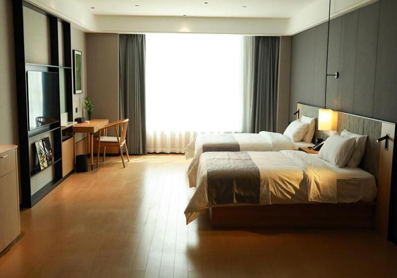 Отель Thank Inn Chain Xinxiang Central Avenue