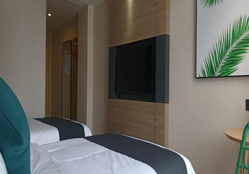 Отель Thank Inn Chain Yingtan Guixi Eagle Avenue Shengfeng