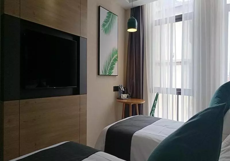 ホテル Thank Inn Chain Yingtan Guixi Eagle Avenue Shengfeng