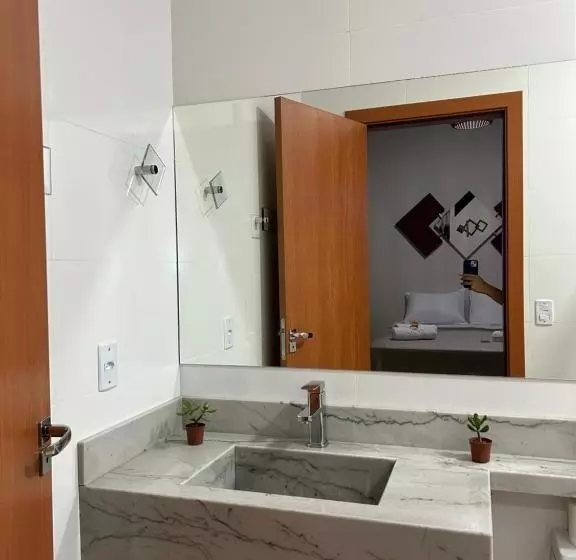 ペンション Castelo Fort