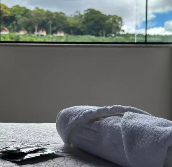 ペンション Castelo Fort