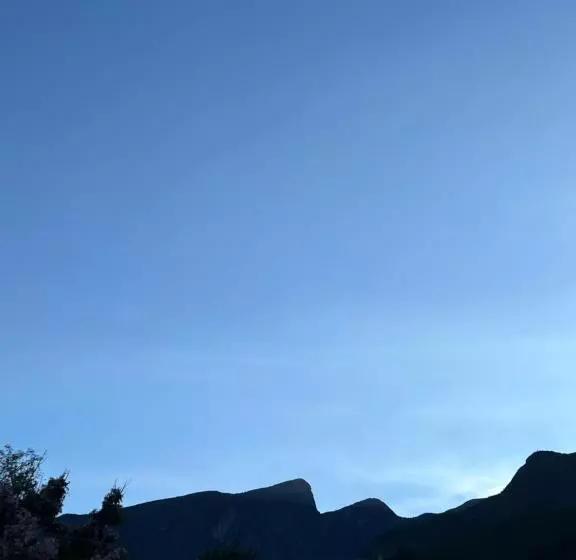 ペンション Castelo Fort