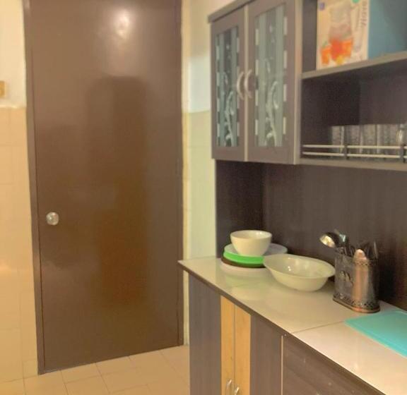 פנסיון Nr Cyberstay 2 Shared Apartment